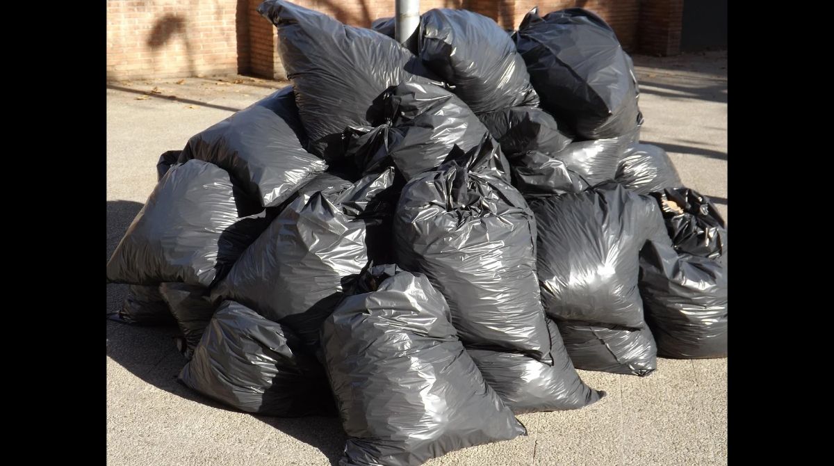 Cara Mengolah Kantong Plastik Bekas Menjadi Bernilai